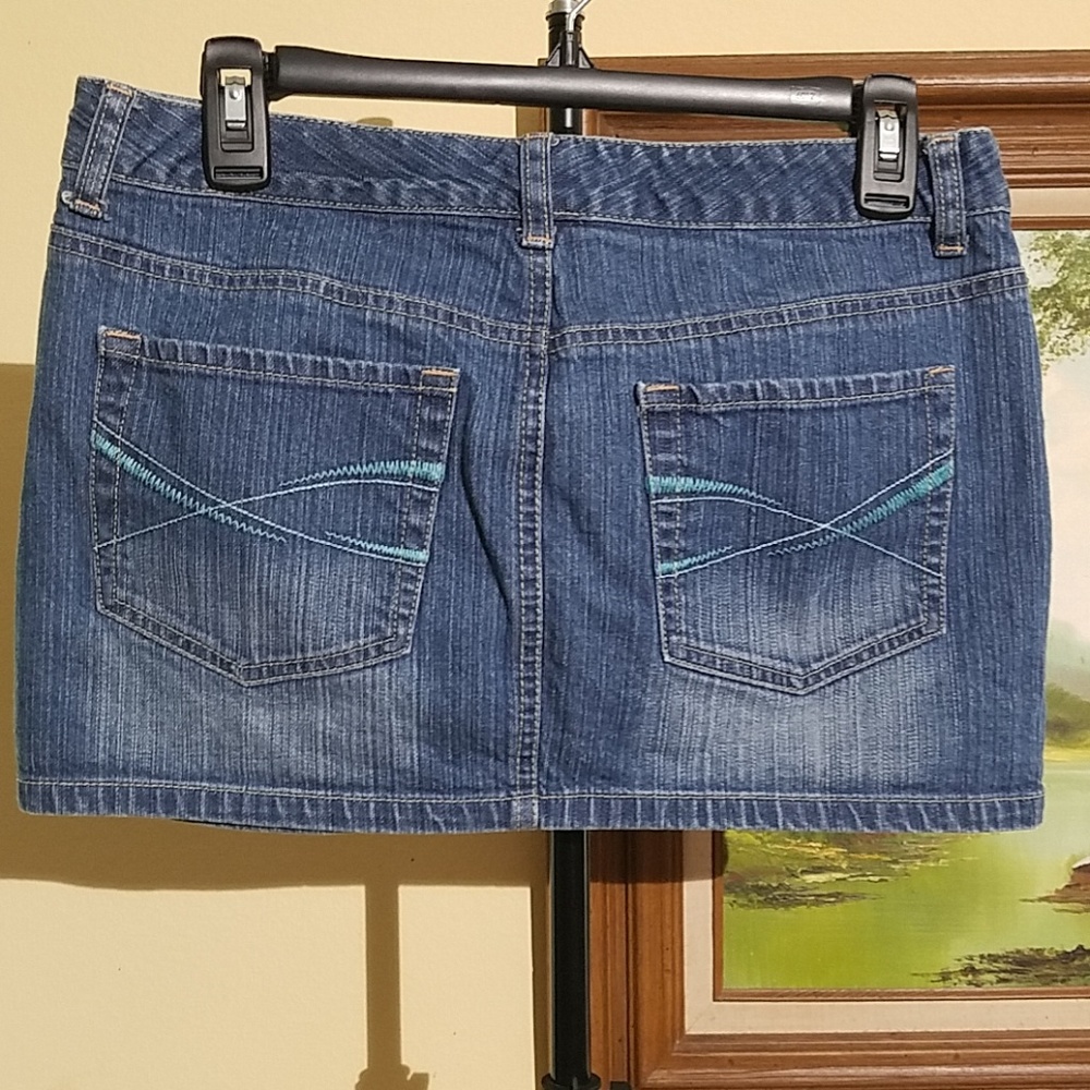 Aeropostale denim mini skirt Size (5/6)A73 - Picture 2 of 6